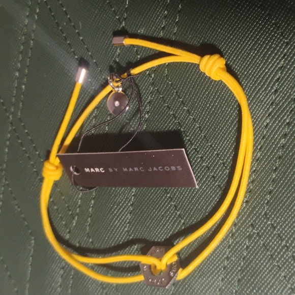 🔥🔥🔥Marc By Marc Jacobs Cute Yellow Bracelet New With Tags For Givvy Dec 21EST - Picture 2 of 4